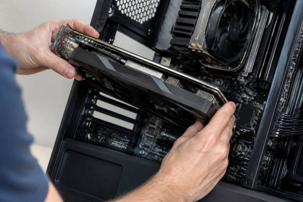 Comment installer une carte graphique : le guide complet pour booster son PC gaming