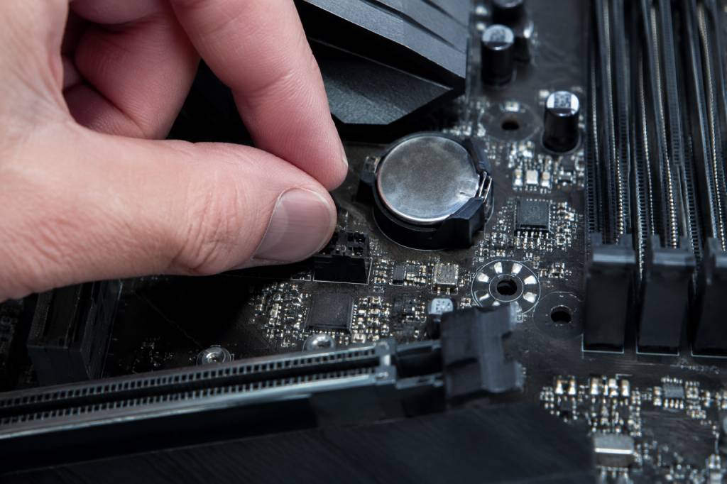 Clear CMOS Gigabyte : comment réinitialiser le BIOS de sa carte mère